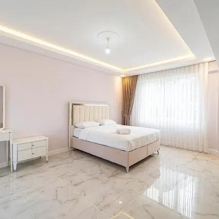 빌라 White 사판자